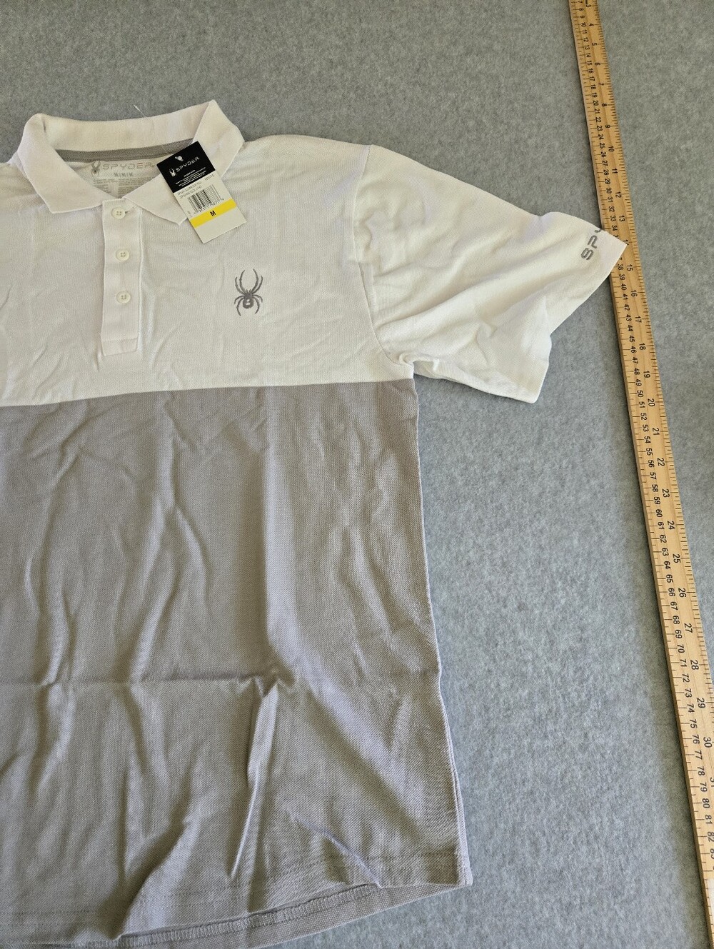 Men's Spyder Gray White Short Sleeve Polo Shirt NWT Size M - Picture 3 of 11